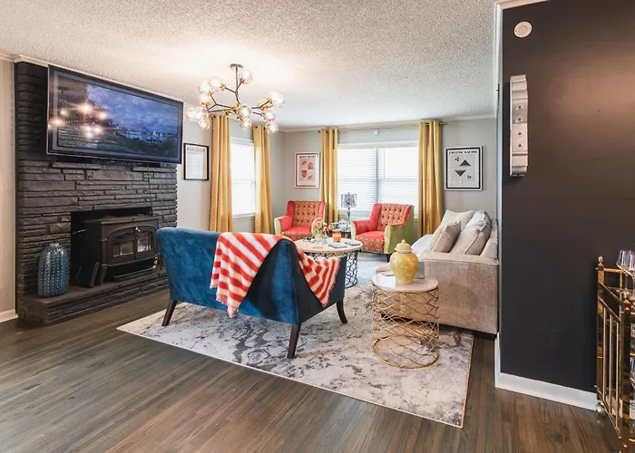 T-town Bougie - Trendy And Fun! Next To Expo Square- Sagenet Center Holiday home